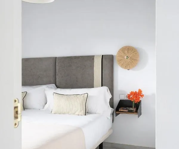 Διαμέρισμα Triana Boutique By Hommyhome *