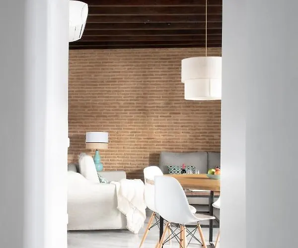 Triana Boutique By Hommyhome Διαμέρισμα *