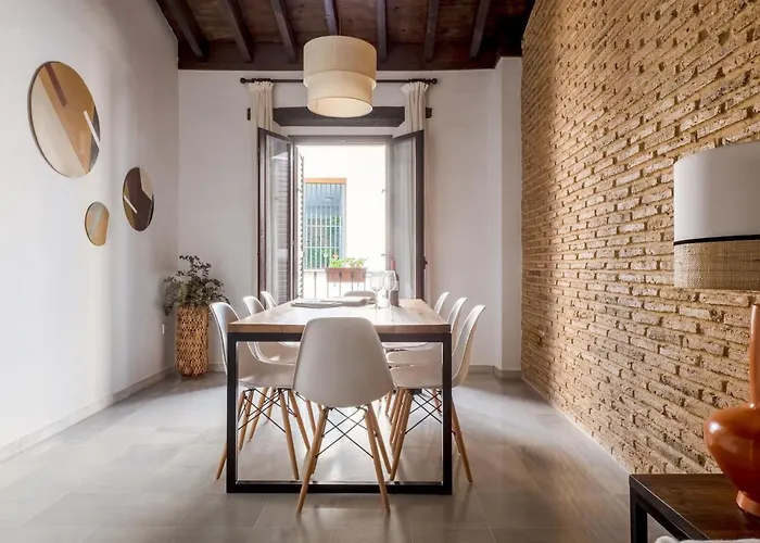 Διαμέρισμα Triana Boutique By Hommyhome *