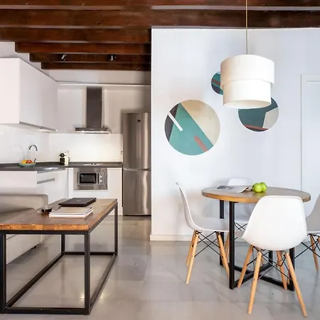 Triana Boutique By Hommyhome Apartment *