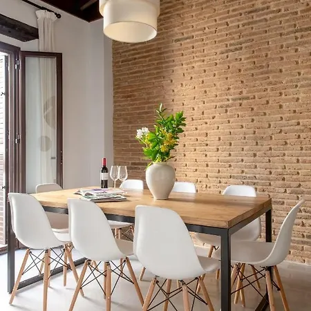 Apartment Triana Boutique By Hommyhome Seville